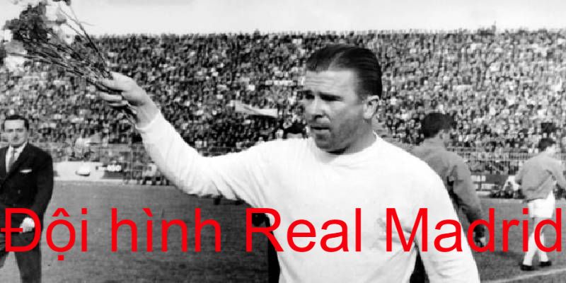 Puskas tiền vệ số một trong đội hình Real Madrid